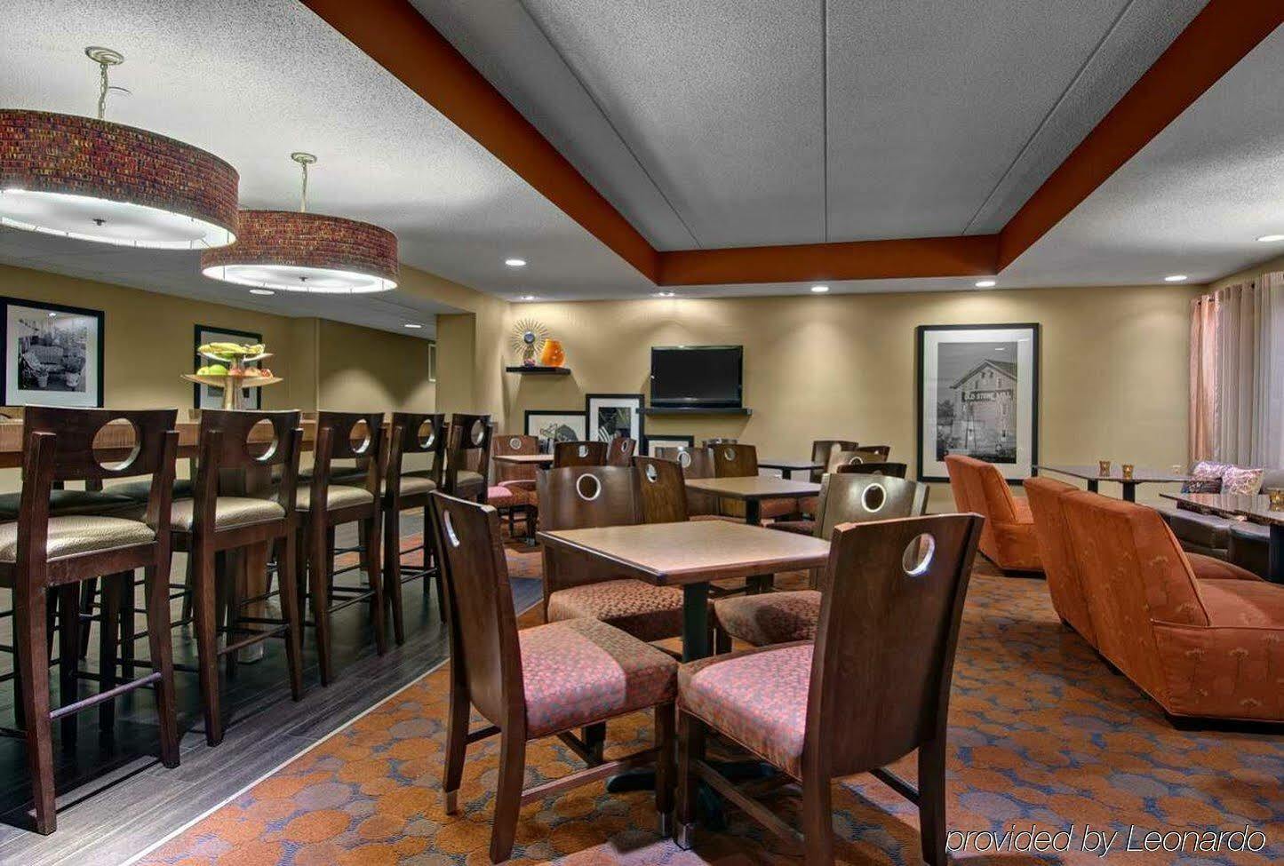 Hampton Inn Appleton-Fox River Mall Area Exteriör bild